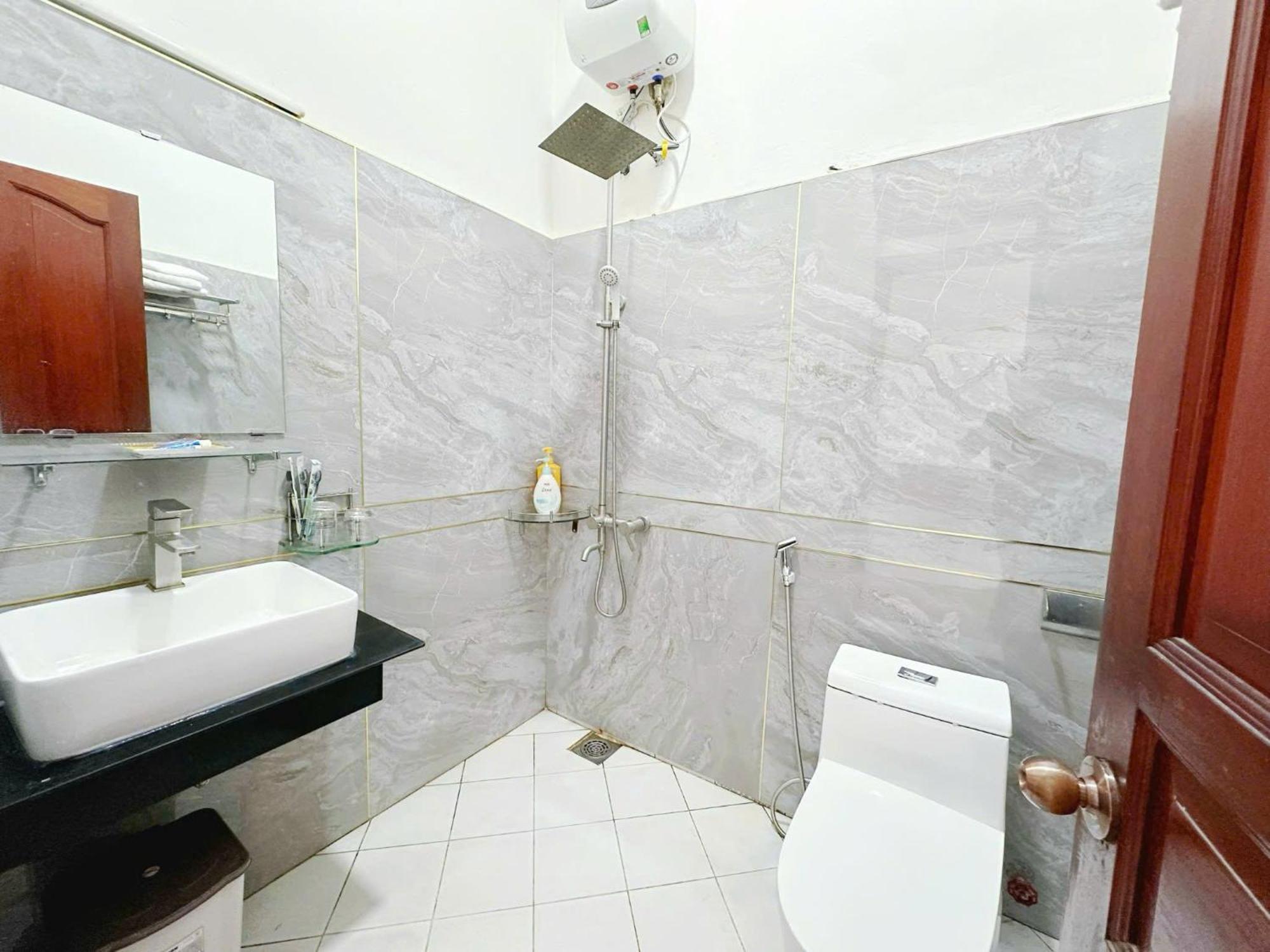 H79 Hotel Ho Chi Minh City Exterior photo