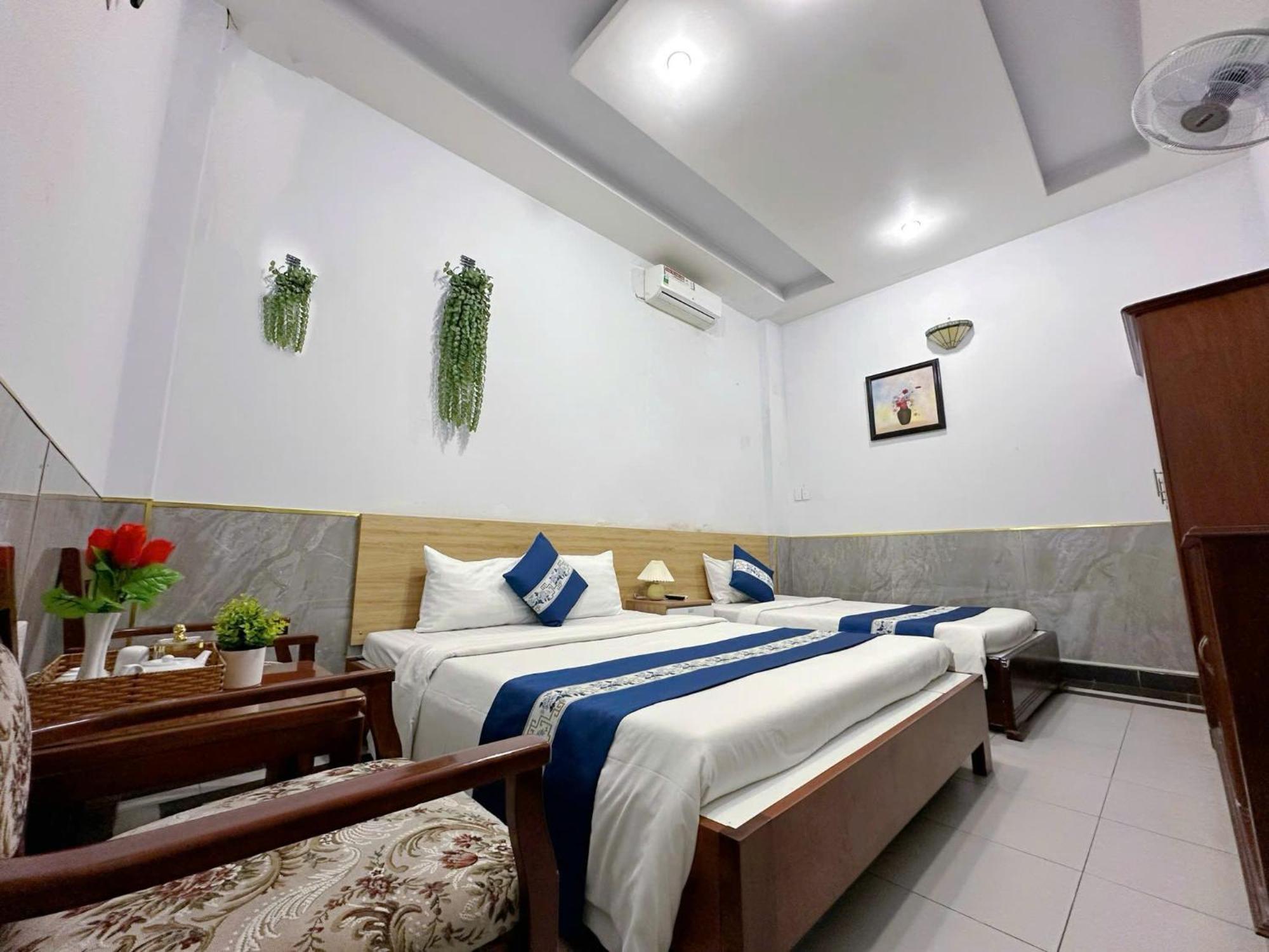 H79 Hotel Ho Chi Minh City Exterior photo